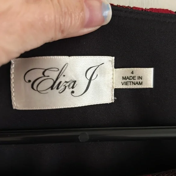 Eliza J black dress with red floral pattern - Picture 2 of 3